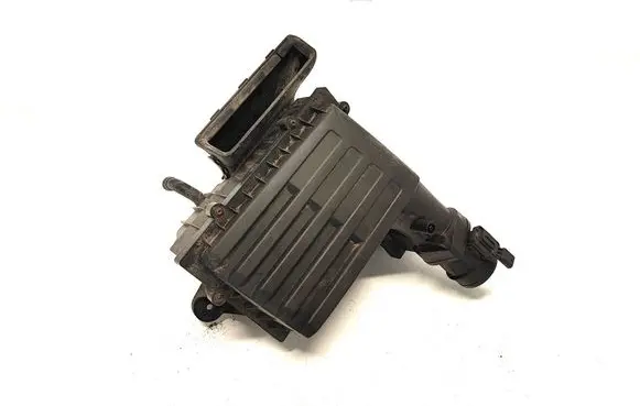 Volkswagen Touran III Air filter box 5Q0129607S