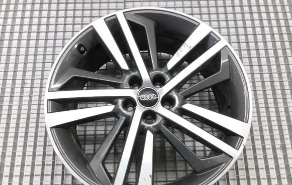 Audi Q5 SQ5 R20 alloy rim 80A601025F