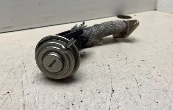 Audi A4 S4 B6 8E 8H EGR valve 241141