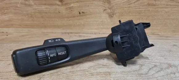 Volvo S40 Indicator stalk 17D770