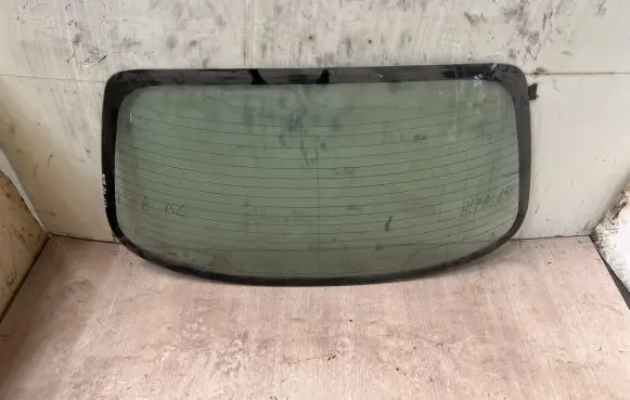 Alfa Romeo 156 Rear windscreen/windshield window 