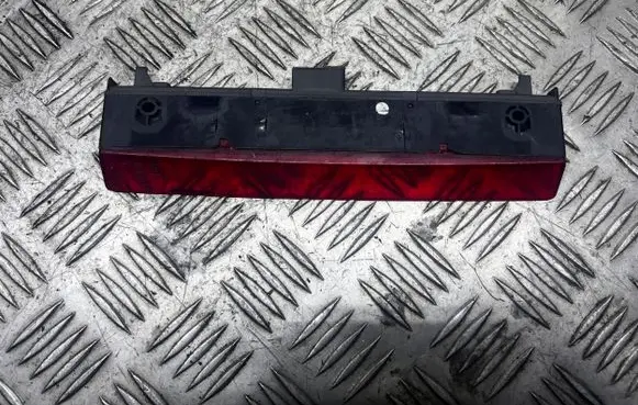 Alfa Romeo 147 Third/center stoplight 46743133
