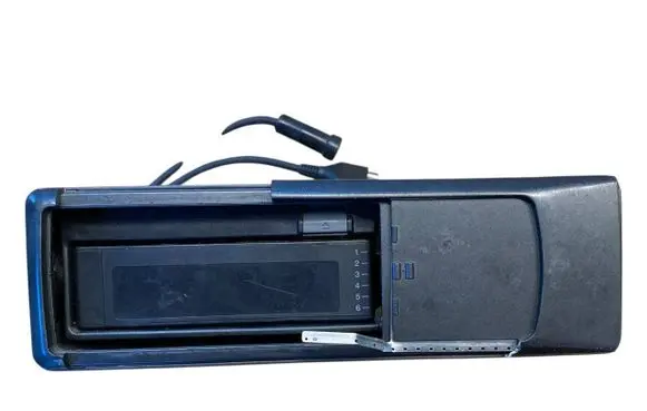 Alfa Romeo 166 CD/DVD changer 60670601 6561104091