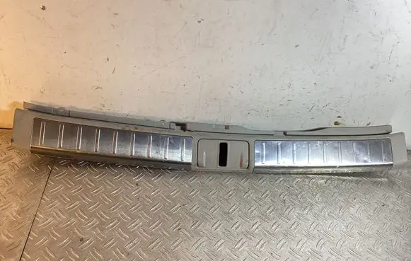 Lexus RX 450H Trunk/boot sill cover protection 5838748070