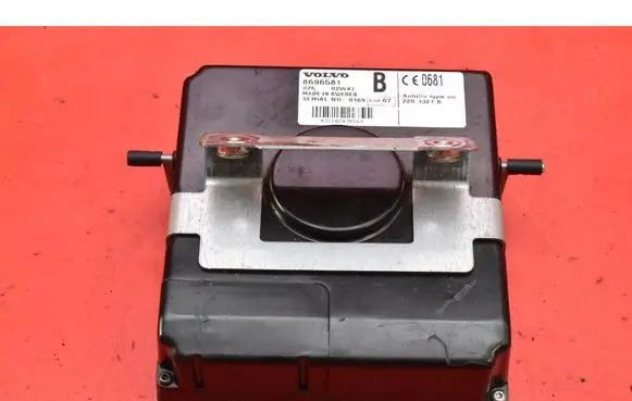 Volvo XC90 Engine control unit/module ECU 8696581