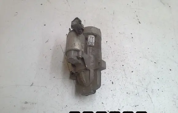 Mazda 3 I Starter motor M000T87681