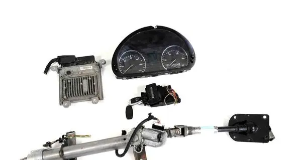 Mercedes-Benz Sprinter W906 Engine ECU kit and lock set A9069003403 A6519000601