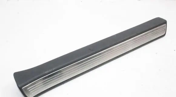 Mercedes-Benz S C217 Front sill trim cover A2226808235