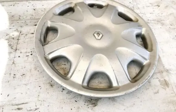 Renault Scenic I R15 wheel hub/cap/trim 7700422941