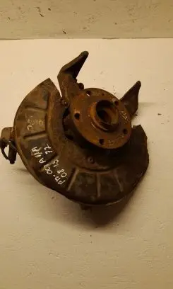 Front wheel hub