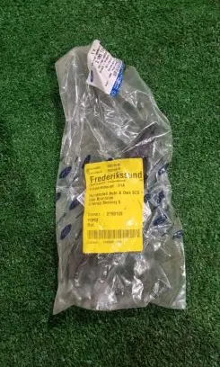 Ford Mondeo MK IV Sway bar bush bracket, front 2190129