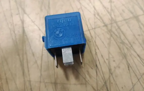 BMW X5 E53 Other relay 61366915327