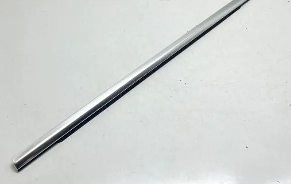 Mercedes-Benz EQC Front door glass trim molding A2937209500 A29372096004