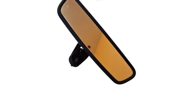 Rear view mirror (interior)