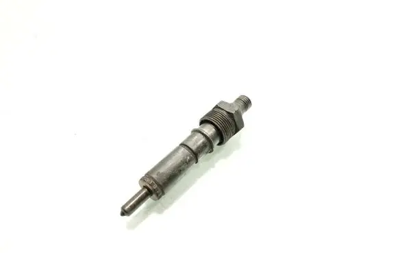Mercedes-Benz C W202 Fuel injector