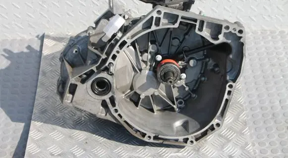Nissan Pulsar Manual 6 speed gearbox TL4131