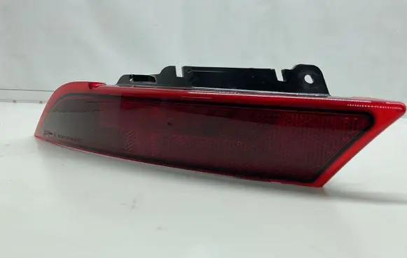 Land Rover Discovery 5 Rear bumper light HY32-15K273-AA