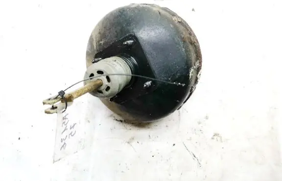 Renault Laguna I Brake booster 10634714014 10.6347-1401.4