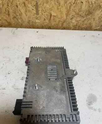 Antenna control unit