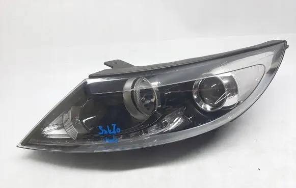 KIA Sportage Headlight/headlamp 92101-3U290