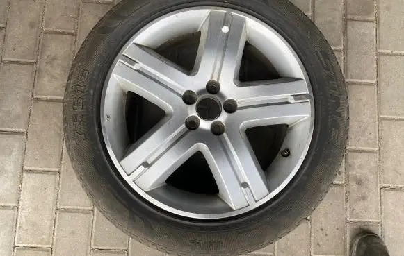 Subaru Forester SG R17 spare wheel 