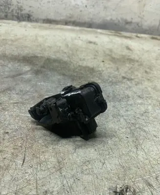 Fuel tank cap lock motor