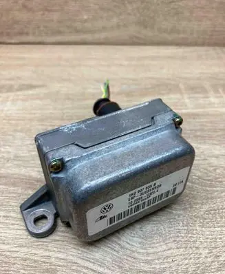 Volkswagen Golf V ESP acceleration yaw rate sensor 1K0907655B 10098503204USED WITHPLUG