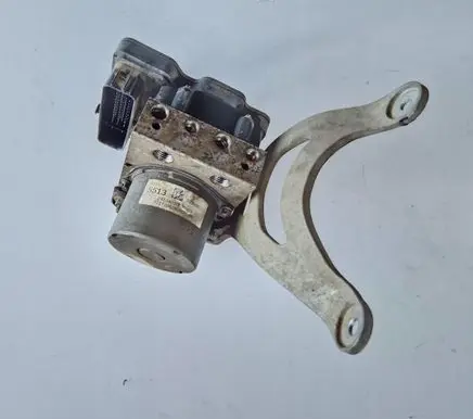 Opel Insignia B ABS Pump INSIGNIAB13519126