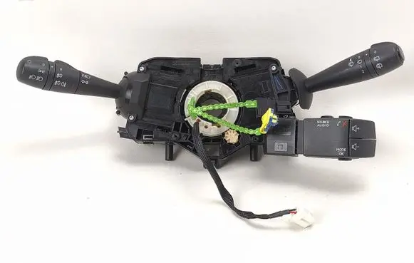 Dacia Sandero III Headlight wiper switch 255671453R 260702HR1427