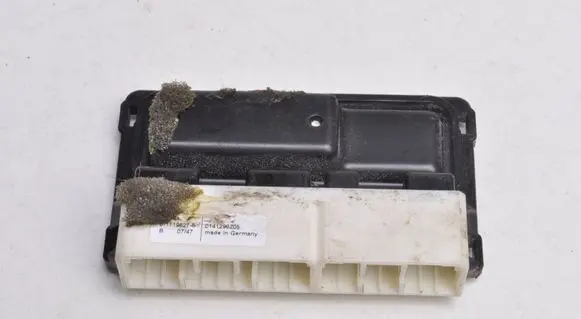 Volvo V50 Bluetooth control unit module 0141298Z05