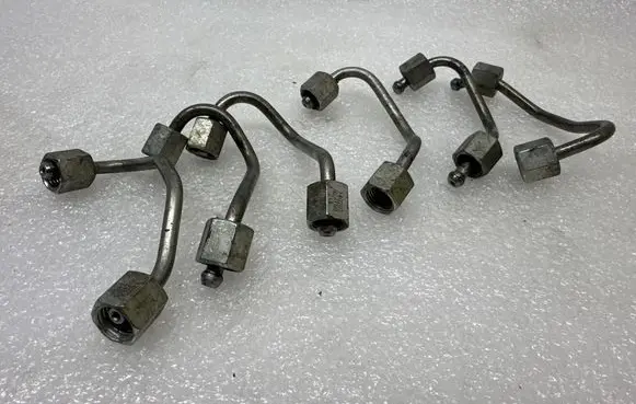Audi A6 Allroad C7 Fuel injector supply line/pipe U241DB 140203