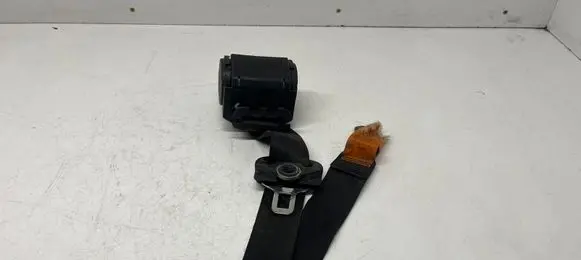 BMW 5 E39 Front seatbelt 566172701