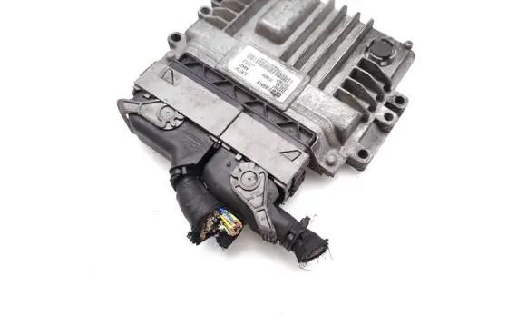 Opel Antara Engine control unit/module 25189813 28359587
