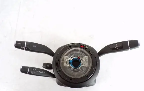Mercedes-Benz E W212 Steering wheel trim A2129008515