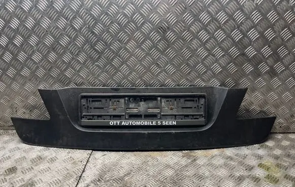 BMW 7 F01 F02 F03 F04 Tailgate trim 7186530 72758411