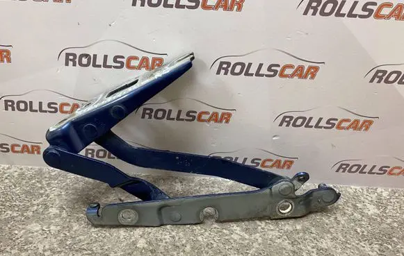 Audi A4 S4 B6 8E 8H Tailgate/trunk/boot hinge 8E5827301C