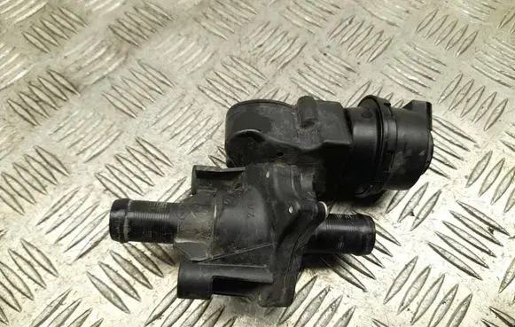 Dacia Jogger Thermostat/thermostat housing 922306682R