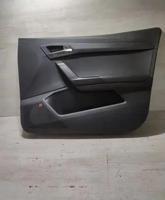 Seat Arona Front door card panel trim 6F0867114