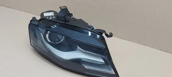 Audi A4 S4 B8 8K Headlight/headlamp 0301240272 8K0941004C