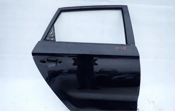 KIA Carens III Rear door