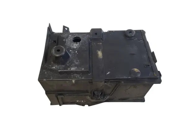Battery box tray