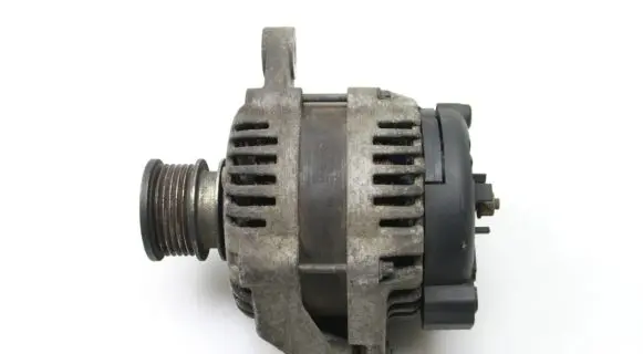 Opel Insignia A Generator/alternator 13502583