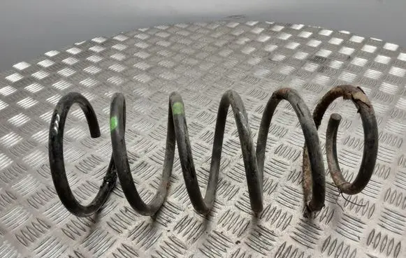 Opel Omega B2 Front coil spring