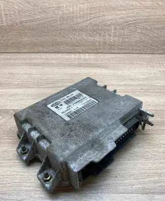 Renault Twingo I Engine control unit/module ECU HOM7700860324 7700871781