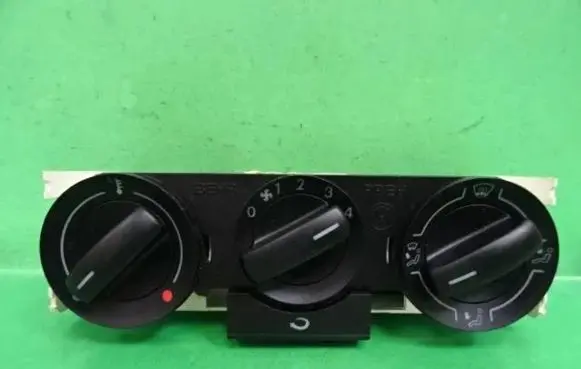 Volkswagen Polo Climate control unit 6Q0819045P