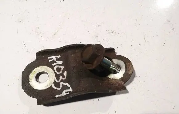 Opel Vivaro Radiator mount bracket 