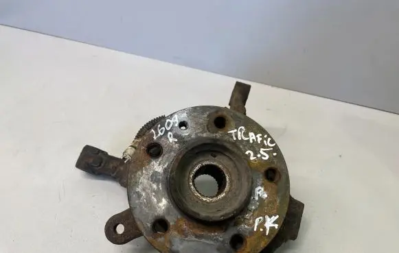 Renault Trafic II (X83) Front wheel hub spindle knuckle