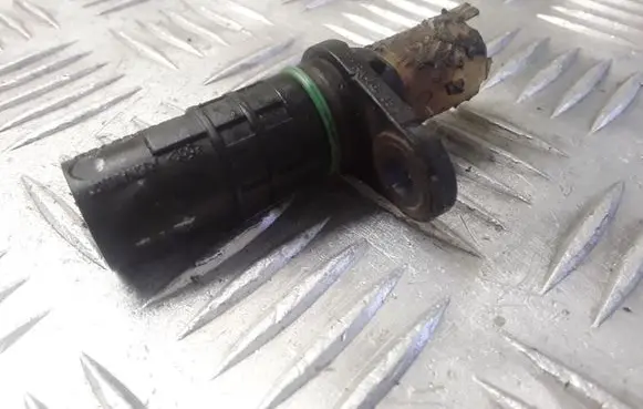 Renault Trafic II (X83) Crankshaft position sensor 8200668500