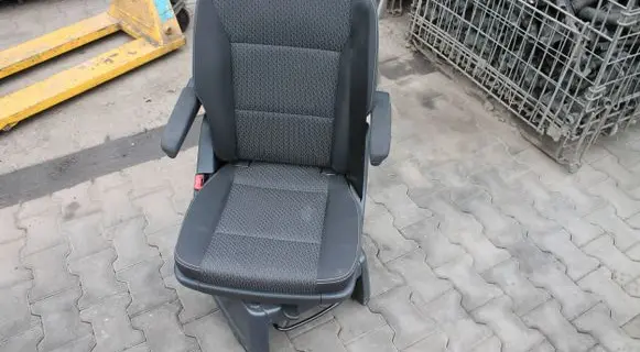 Volkswagen Multivan T6 Second row seats 