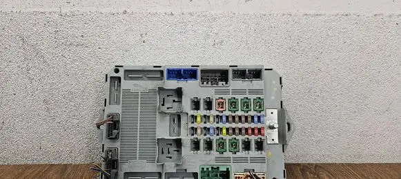 Jaguar XF X250 Fuse box set DX2314D628AG 1015A50044258 7370071940